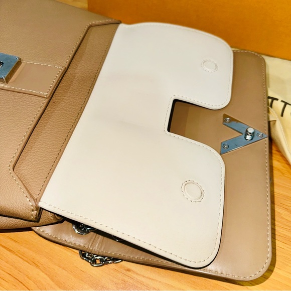 Louis Vuitton Very Chain bag - Picture 10 of 11